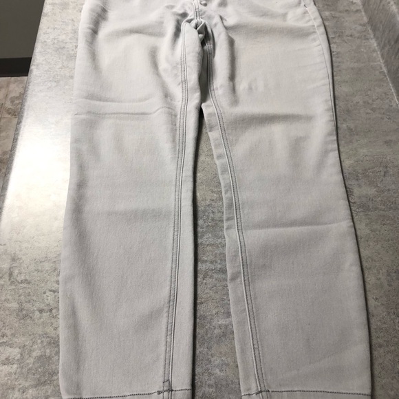 Ladies fun low rise comfy whitewashed jeans - Picture 3 of 4